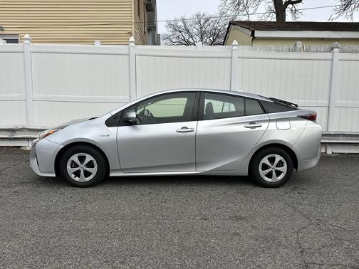 2017 Toyota Prius Two