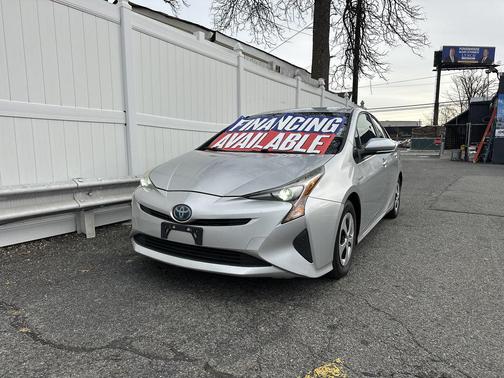 2017 Toyota Prius Two