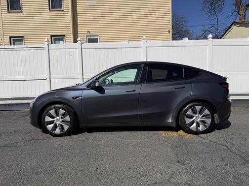 GREY 2021 Tesla Model Y Long Range Dual Motor All-Wheel Drive