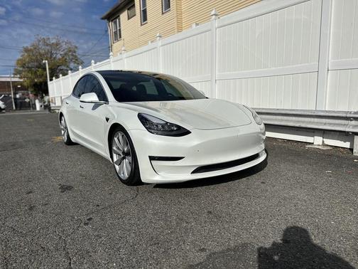 2020 Tesla Model 3 Performance