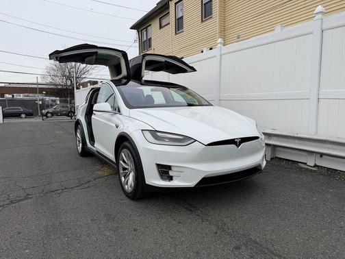 2016 Tesla Model X 75D