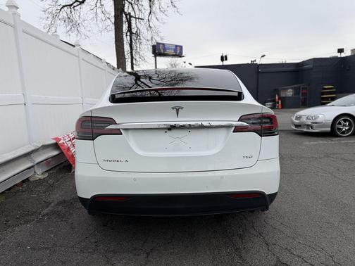 2016 Tesla Model X 75D