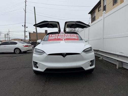 2016 Tesla Model X 75D