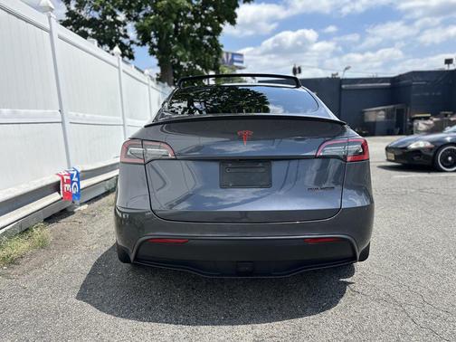 2021 Tesla Model Y Performance Dual Motor All-Wheel Drive