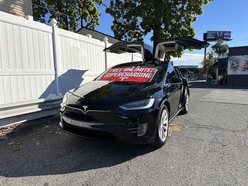 2016 Tesla Model X 75D FREE SUPERCHARGER