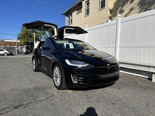 2016 Tesla Model X 75D FREE SUPERCHARGER