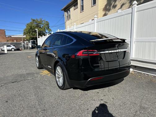 2016 Tesla Model X 75D FREE SUPERCHARGER
