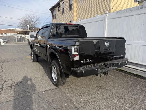 Galaxy Black Metallic 2010 Nissan Titan Pro-4X