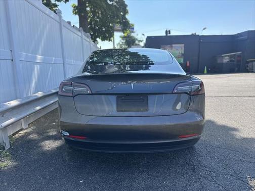 2019 Tesla Model 3 Mid Range