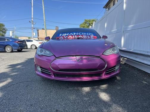 2014 Tesla Model S FREE SUPERCHARGER