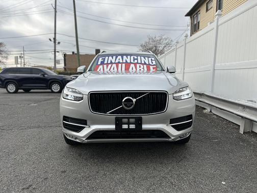 2018 Volvo XC90 T5
