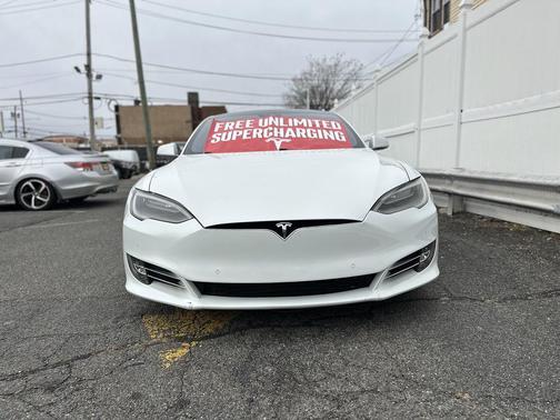 2016 Tesla Model S 75D