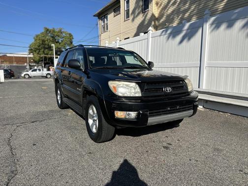 2004 Toyota 4Runner SR5