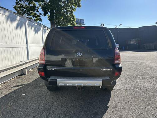 2004 Toyota 4Runner SR5