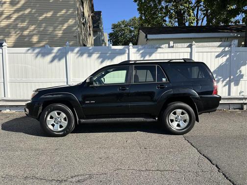 2004 Toyota 4Runner SR5