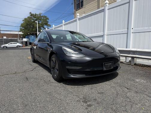 Solid Black 2019 Tesla Model 3 Standard Range Plus