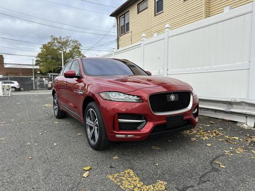 2017 Jaguar F-PACE 35t R-Sport