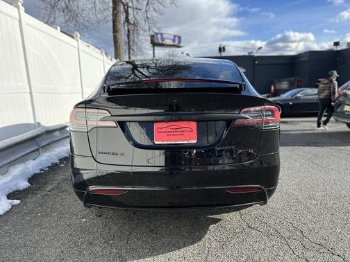 2016 Tesla Model X P90D