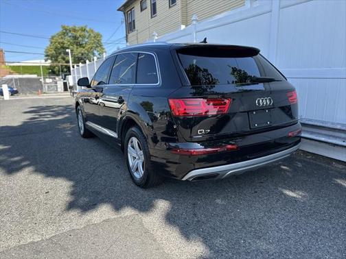 2017 Audi Q7 2.0T Premium