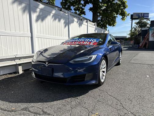 2017 Tesla Model S 75D