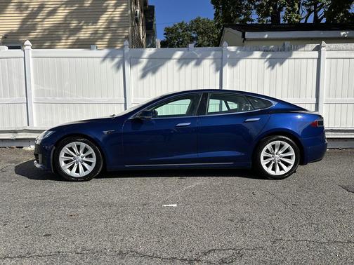 2017 Tesla Model S 75D