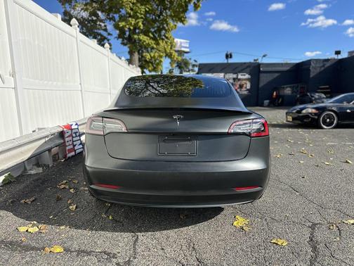 2020 Tesla Model 3 Performance