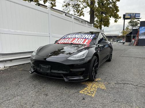 2018 Tesla Model 3 Performance
