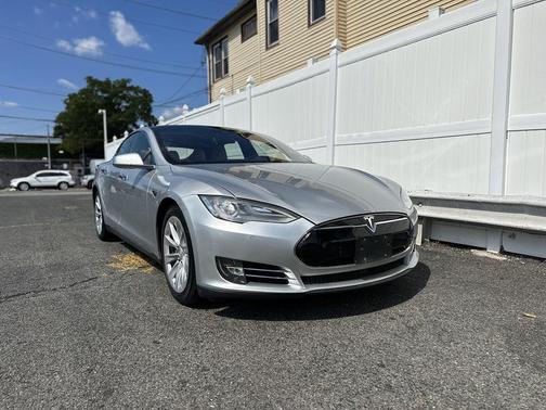 2016 Tesla Model S 90D