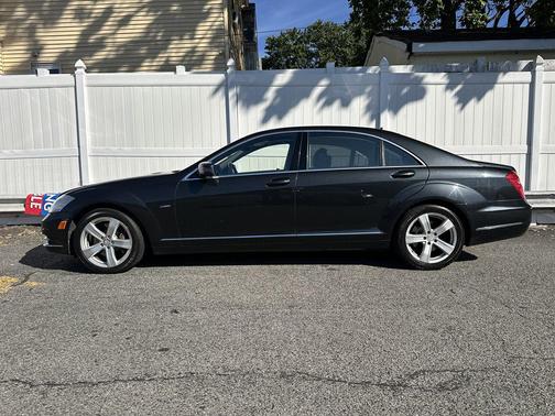 2012 Mercedes-Benz S-Class 4MATIC
