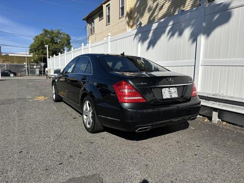 2012 Mercedes-Benz S-Class 4MATIC
