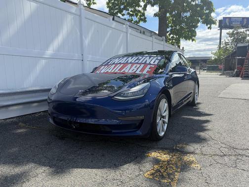 Deep Blue Metallic 2018 Tesla Model 3 Long Range