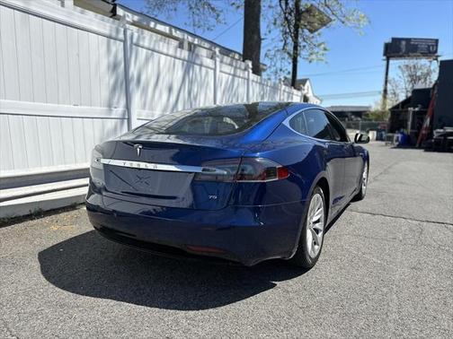 2017 Tesla Model S 75