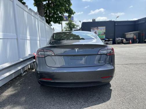 2018 Tesla Model 3 Performance