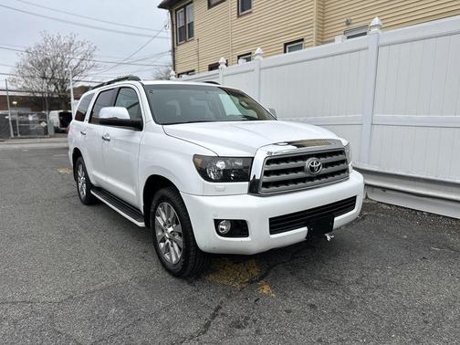 2010 Toyota Sequoia Limited