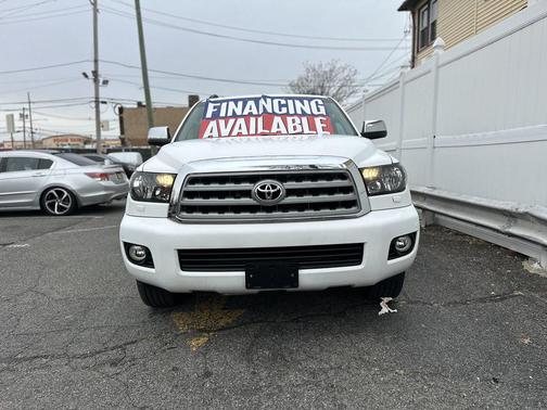 2010 Toyota Sequoia Limited