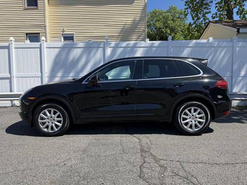 Black 2012 Porsche Cayenne Cayenne