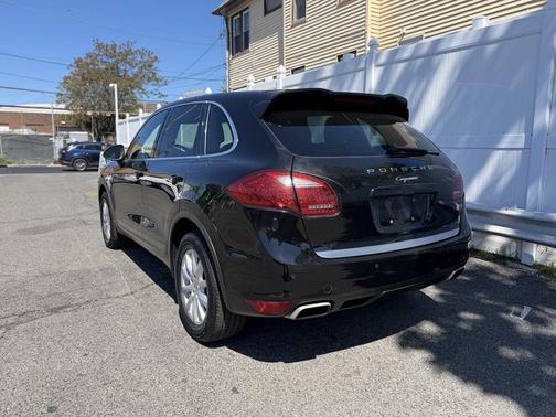 Black 2012 Porsche Cayenne Cayenne