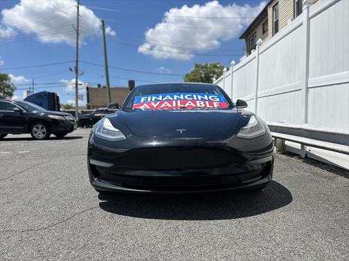 2019 Tesla Model 3 Mid Range