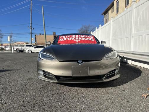 2016 Tesla Model S 75D