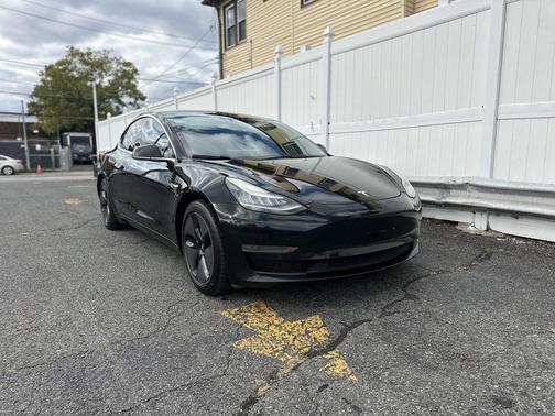 2018 Tesla Model 3 Performance