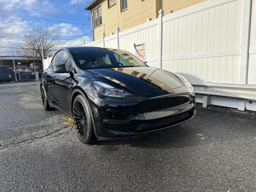 2021 Tesla Model Y Performance Dual Motor All-Wheel Drive