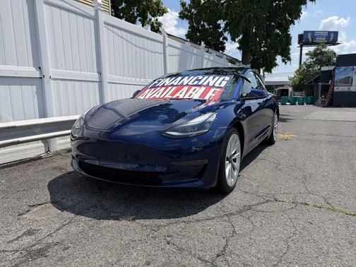 Deep Blue Metallic 2022 Tesla Model 3 Standard Range