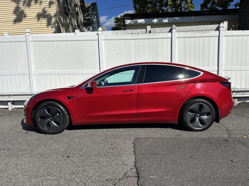 2020 Tesla Model 3 Standard Range Plus