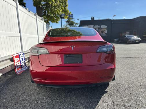 2020 Tesla Model 3 Standard Range Plus