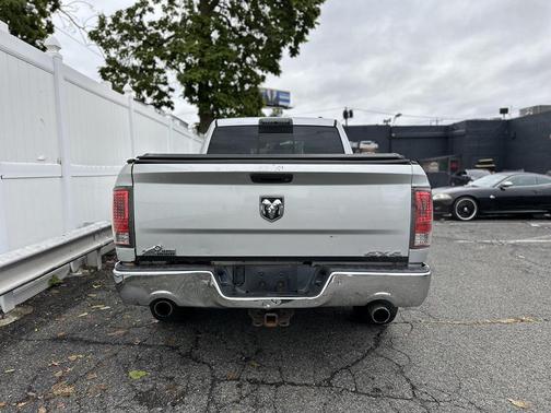 2011 Dodge Ram 1500 SLT