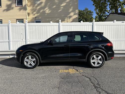 2013 Porsche Cayenne Cayenne