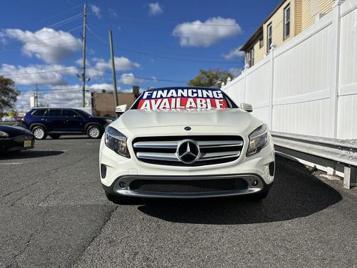 2017 Mercedes-Benz GLA 250 Base