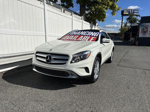 2017 Mercedes-Benz GLA 250 Base