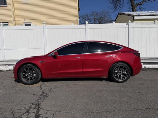 2018 Tesla Model 3 Mid Range