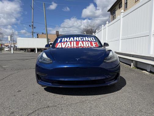 Deep Blue Metallic 2018 Tesla Model 3 Performance